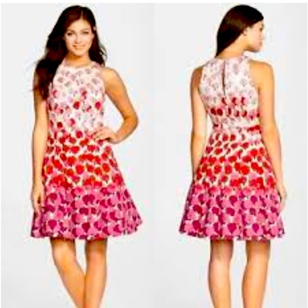MAGGIE LONDON FOR AND FLARE SLEEVELESS DRESS WITH PINK FLORAL